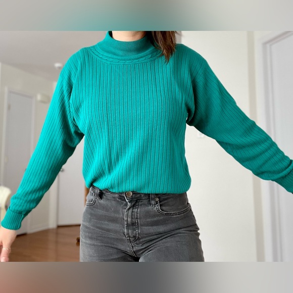 Emerald light sweater - Picture 5 of 8